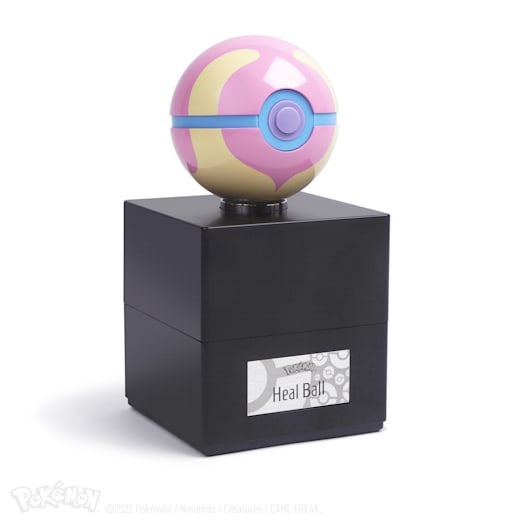 Pokémon Die-Cast Heal Ball Replica image 3